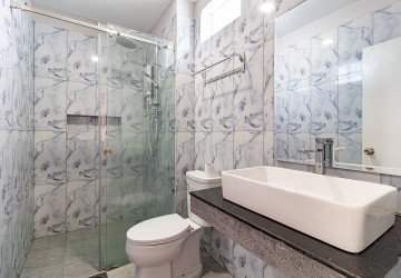 2 Bedroom Apartment For Rent - Svay Dangkum, Siem Reap thumbnail