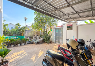 2 Bedroom Apartment For Rent - Sala Kamreuk, Siem Reap thumbnail