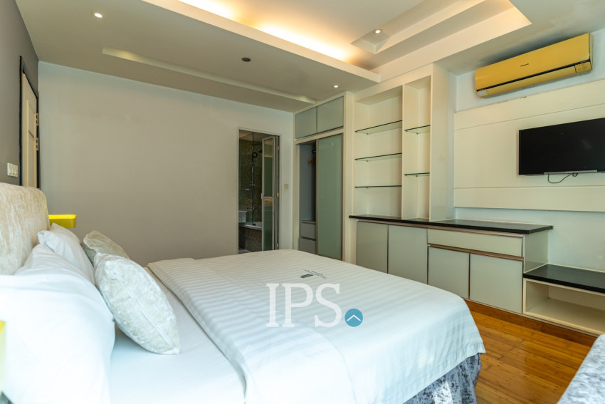 2 Bedroom Condo For Rent- Silvertown, BKK1, Phnom Penh