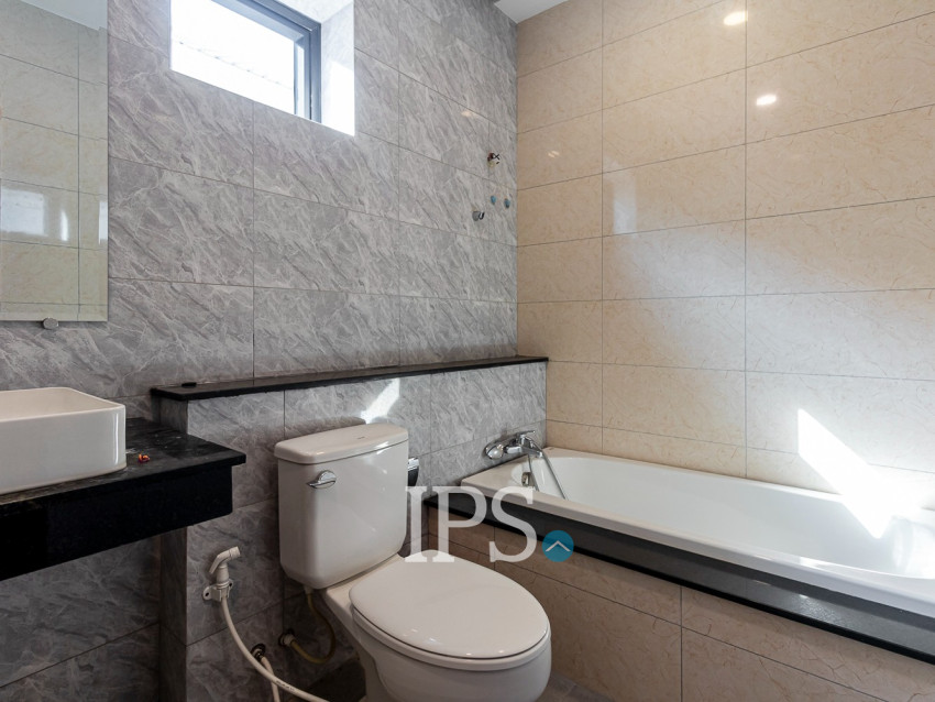 4 Bedroom House For Rent - Borey Tourism, Kandaek, Prasat Bakong, Siem Reap