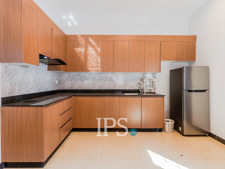 4 Bedroom House For Rent - Borey Tourism, Kandaek, Prasat Bakong, Siem Reap