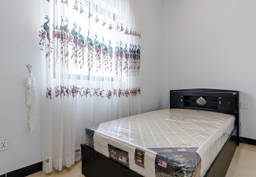 4 Bedroom House For Rent - Borey Tourism, Kandaek, Prasat Bakong, Siem Reap thumbnail