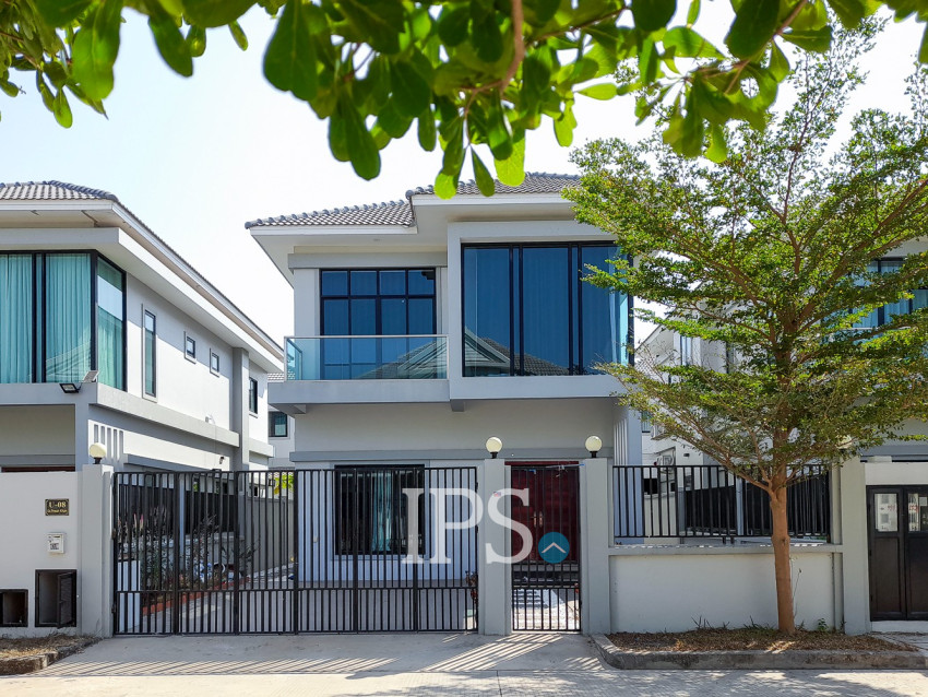 4 Bedroom House For Rent - Borey Tourism, Kandaek, Prasat Bakong, Siem Reap