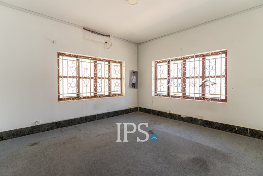5 Room Commercial Villa For Rent - Chakto Mukh, Phnom Penh