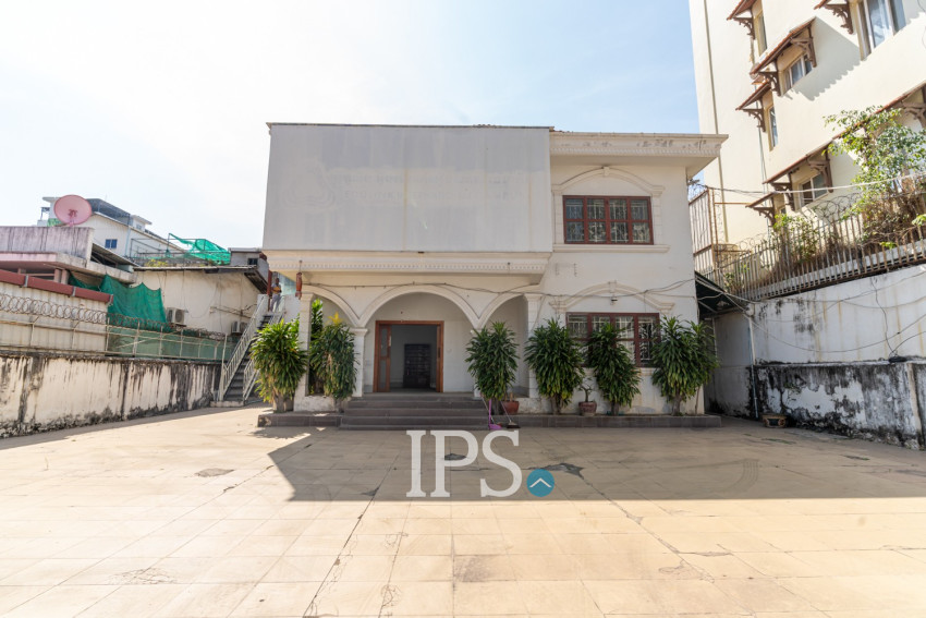 5 Room Commercial Villa For Rent - Chakto Mukh, Phnom Penh