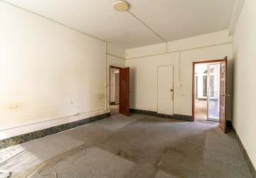 5 Room Commercial Villa For Rent - Chakto Mukh, Phnom Penh thumbnail