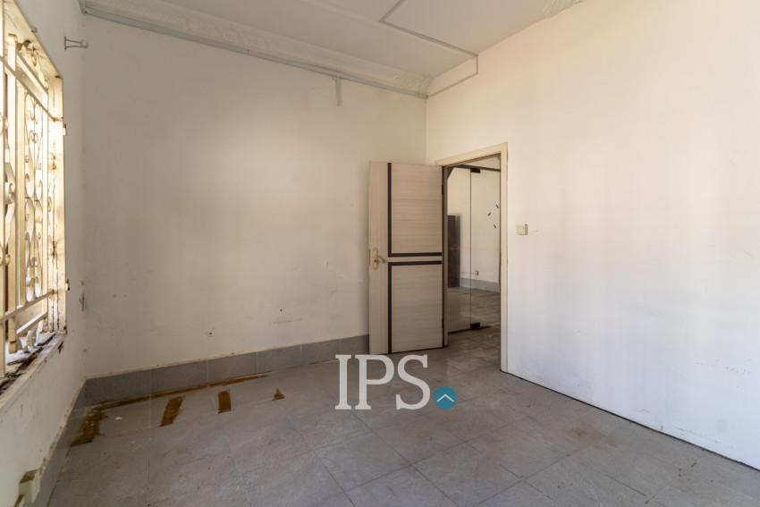 5 Room Commercial Villa For Rent - Chakto Mukh, Phnom Penh