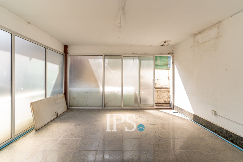 5 Room Commercial Villa For Rent - Chakto Mukh, Phnom Penh
