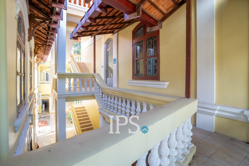 2,183 Sqm Commercial Villa For Rent - Chakto Mukh, Phnom Penh