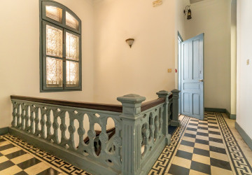 2,183 Sqm Commercial Villa For Rent - Chakto Mukh, Phnom Penh thumbnail