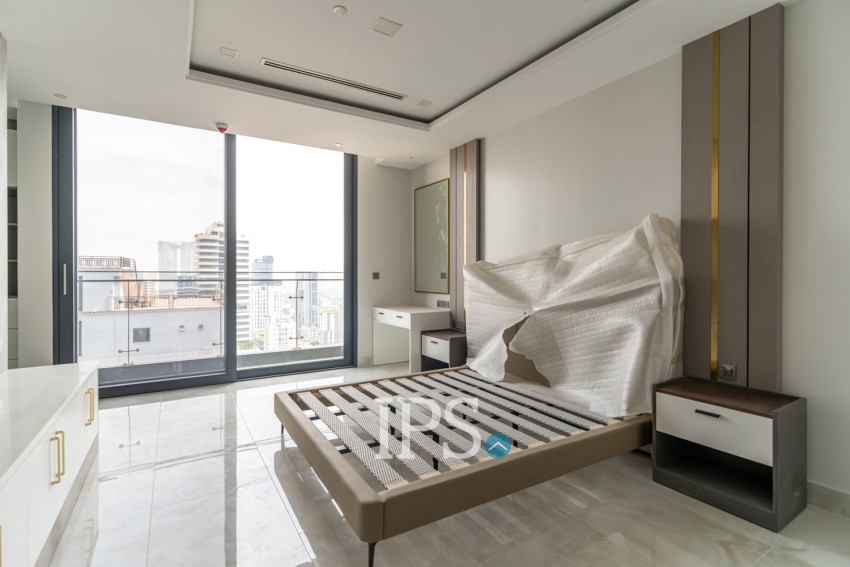 2 Bedroom Serviced Apartment For Rent - BKK1, Phnom Penh