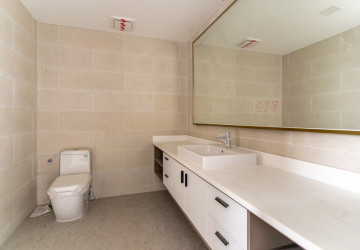 2 Bedroom Serviced Apartment For Rent - BKK1, Phnom Penh thumbnail