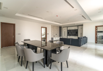 2 Bedroom Serviced Apartment For Rent - BKK1, Phnom Penh thumbnail