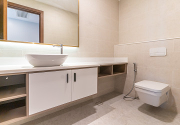 2 Bedroom Serviced Apartment For Rent - BKK1, Phnom Penh thumbnail