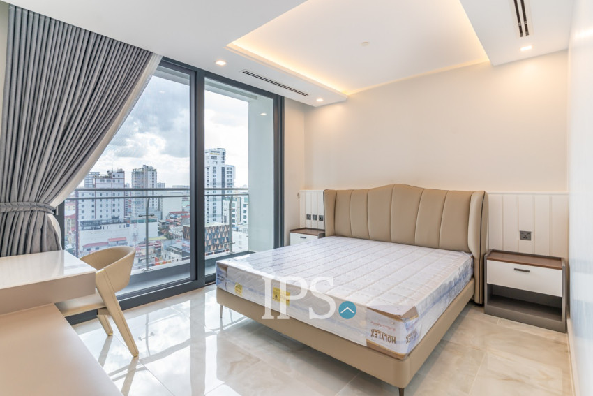 2 Bedroom Serviced Apartment For Rent - BKK1, Phnom Penh