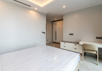 2 Bedroom Serviced Apartment For Rent - BKK1, Phnom Penh thumbnail