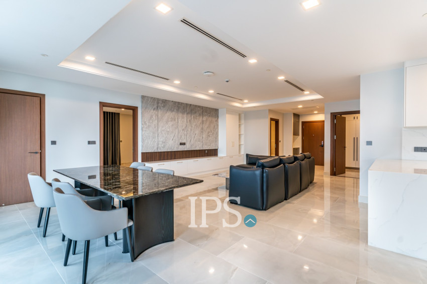 2 Bedroom Serviced Apartment For Rent - BKK1, Phnom Penh