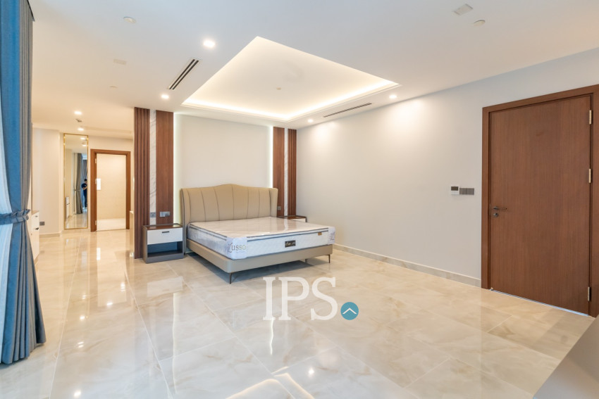 2 Bedroom Serviced Apartment For Rent - BKK1, Phnom Penh