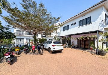 2 Bedroom Apartment For Rent - Svay Dangkum, Siem Reap thumbnail