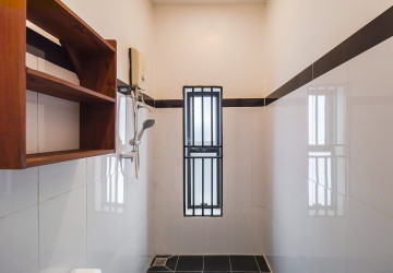 2 Bedroom Apartment For Rent - Svay Dangkum, Siem Reap thumbnail