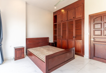 1 Bedroom Serviced Apartment For Rent - BKK1, Phnom Penh thumbnail