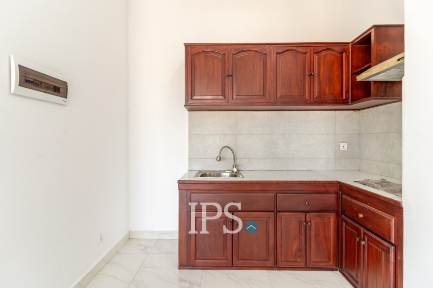 1 Bedroom Serviced Apartment For Rent - BKK1, Phnom Penh
