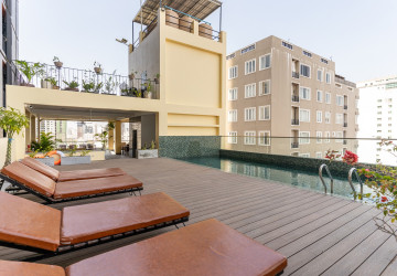 1 Bedroom Serviced Apartment For Rent - BKK1, Phnom Penh thumbnail