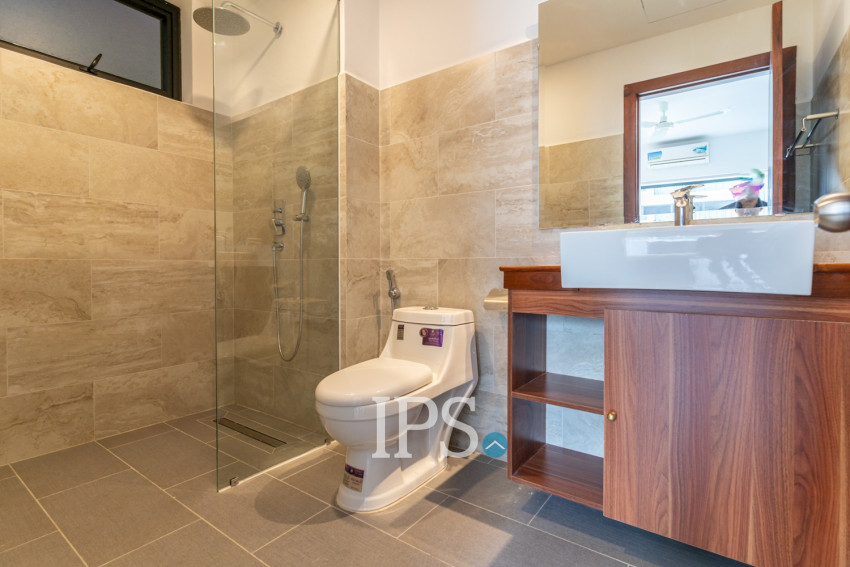 2 Bedroom Serviced Apartment For Rent - BKK1, Phnom Penh