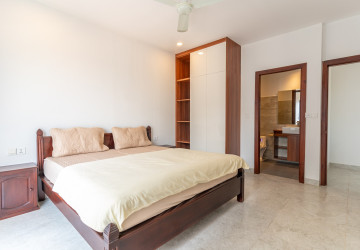 2 Bedroom Serviced Apartment For Rent - BKK1, Phnom Penh thumbnail
