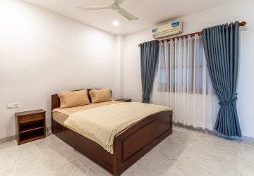2 Bedroom Serviced Apartment For Rent - BKK1, Phnom Penh thumbnail
