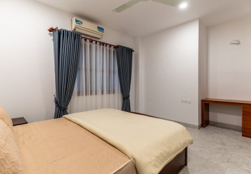 2 Bedroom Serviced Apartment For Rent - BKK1, Phnom Penh thumbnail