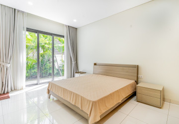 5 Bedroom Villa For Rent - Borey Chankiri, Preaek Kampues, Phnom Penh thumbnail
