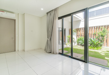 5 Bedroom Villa For Rent - Borey Chankiri, Preaek Kampues, Phnom Penh thumbnail