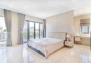5 Bedroom Villa For Rent - Borey Chankiri, Preaek Kampues, Phnom Penh thumbnail