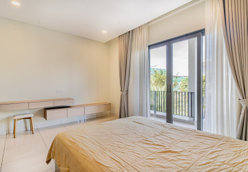 5 Bedroom Villa For Rent - Borey Chankiri, Preaek Kampues, Phnom Penh thumbnail