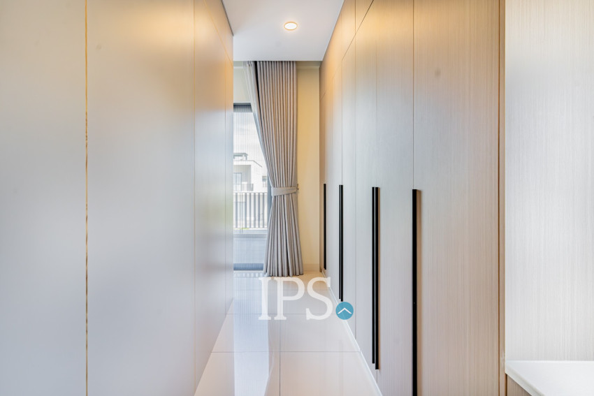 5 Bedroom Villa For Rent - Borey Chankiri, Preaek Kampues, Phnom Penh