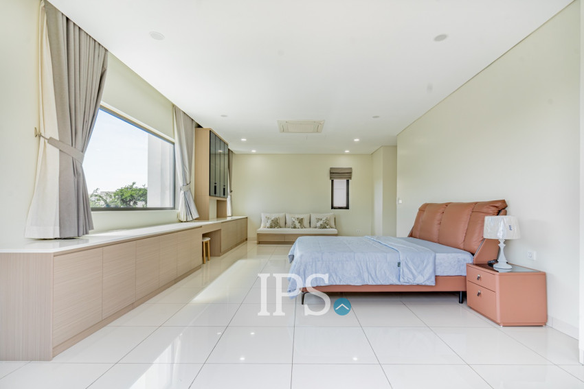 5 Bedroom Villa For Rent - Borey Chankiri, Preaek Kampues, Phnom Penh