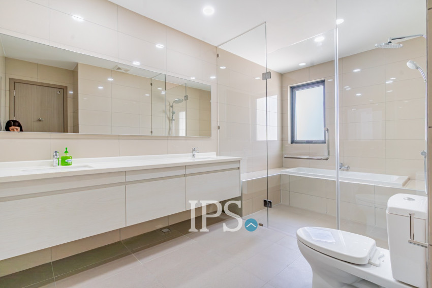 5 Bedroom Villa For Rent - Borey Chankiri, Preaek Kampues, Phnom Penh