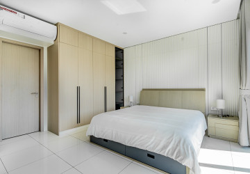 5 Bedroom Villa For Rent - Borey Chankiri, Preaek Kampues, Phnom Penh thumbnail