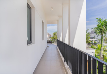 5 Bedroom Villa For Rent - Borey Chankiri, Preaek Kampues, Phnom Penh thumbnail