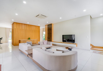5 Bedroom Villa For Rent - Borey Chankiri, Preaek Kampues, Phnom Penh thumbnail