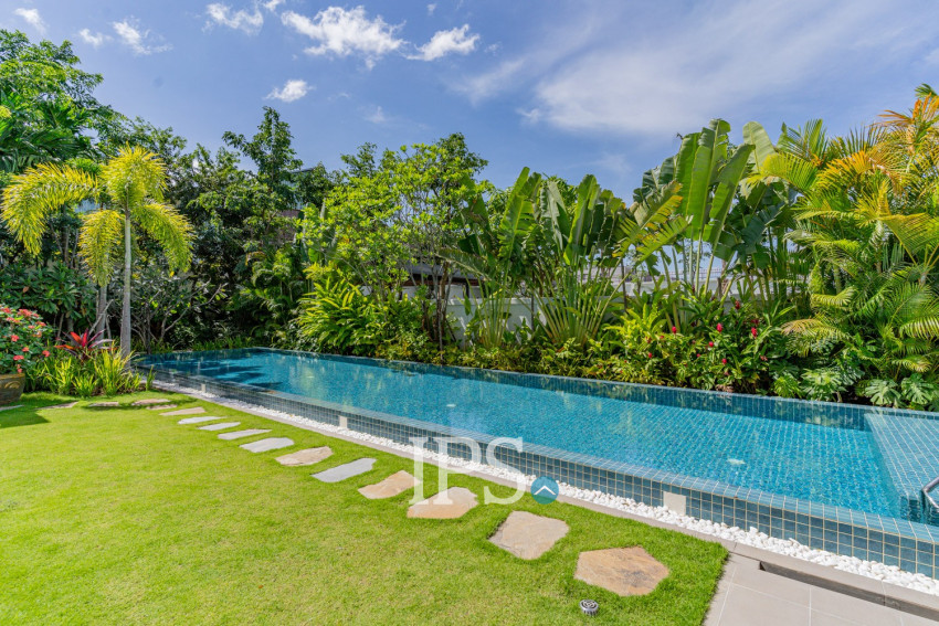 5 Bedroom Villa For Rent - Borey Chankiri, Preaek Kampues, Phnom Penh