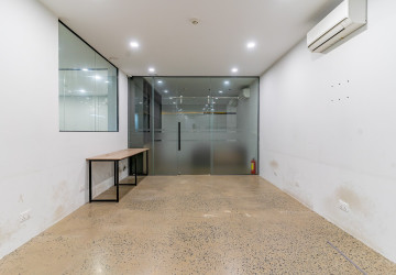 590 Sqm Fully Furnished Office Space For Rent - Toul Sangke 2, Phnom Penh thumbnail