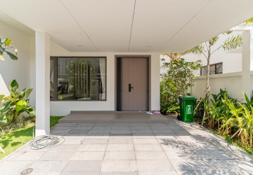 4 Bedroom Villa Plus Touch For Rent - Borey Chankiri, Preaek Kampues, Phnom Penh thumbnail