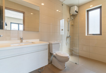 4 Bedroom Villa Plus Touch For Rent - Borey Chankiri, Preaek Kampues, Phnom Penh thumbnail