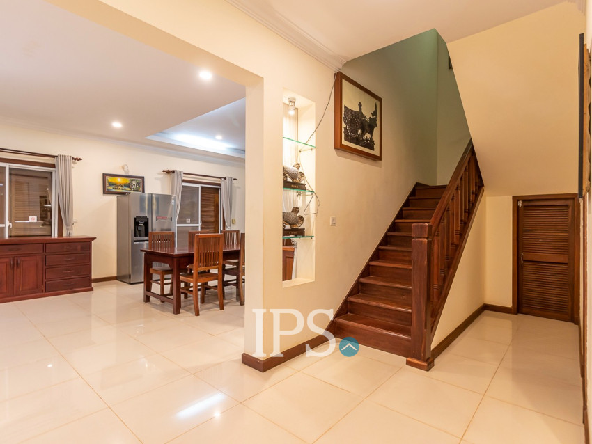 4 Bedroom Villa For Rent - Yen Dy II, Svay Dangkum, Siem Reap