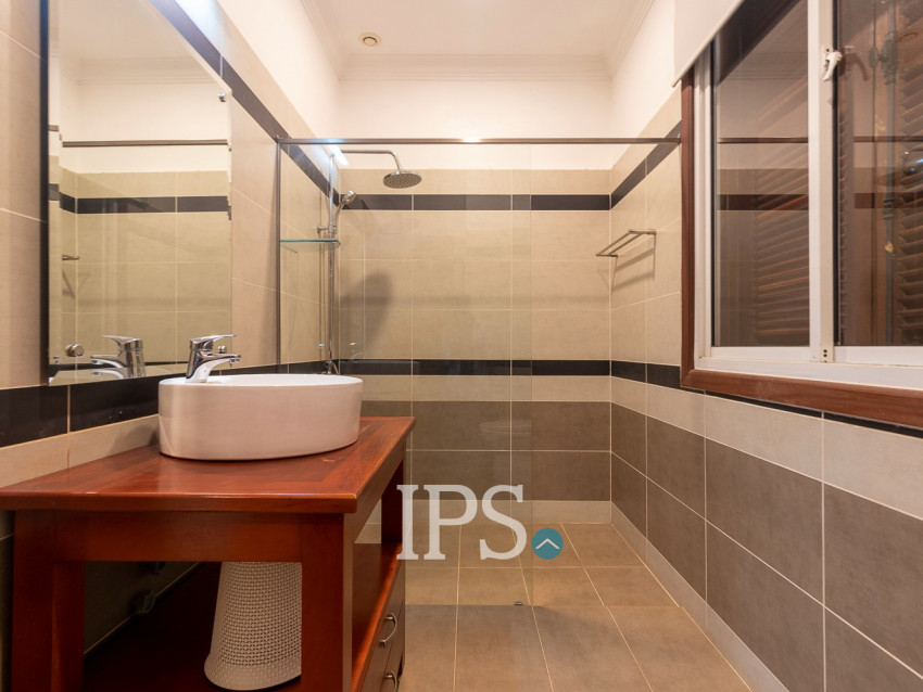 4 Bedroom Villa For Rent - Yen Dy II, Svay Dangkum, Siem Reap