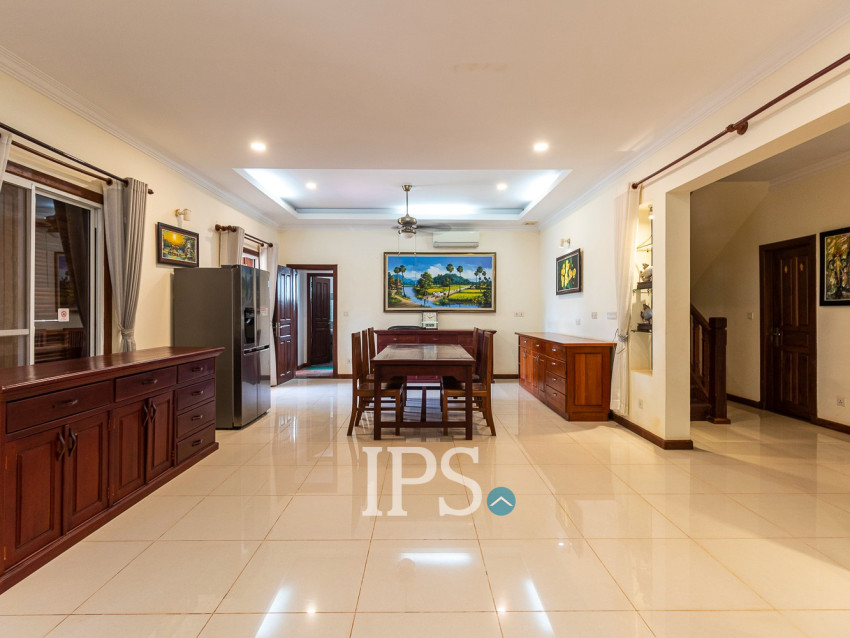 4 Bedroom Villa For Rent - Yen Dy II, Svay Dangkum, Siem Reap