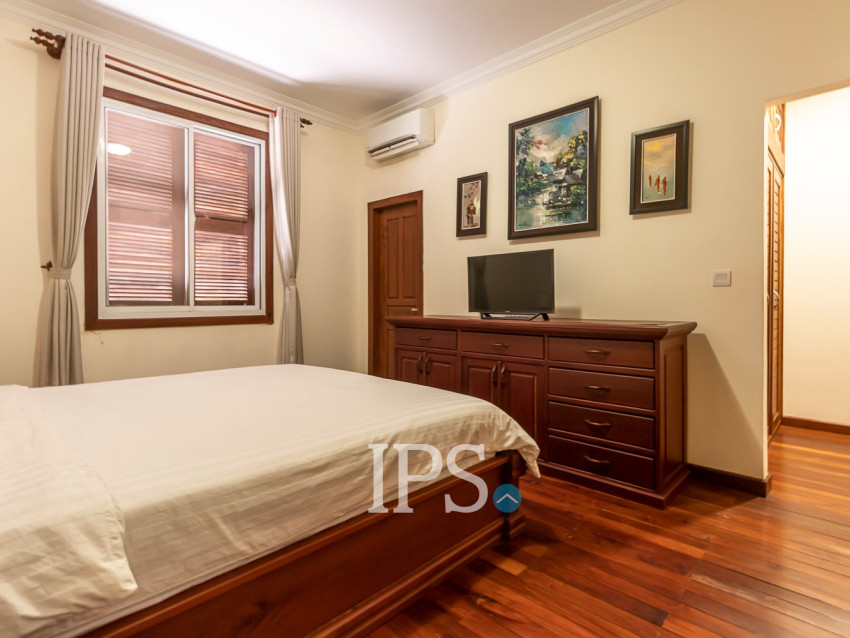 4 Bedroom Villa For Rent - Yen Dy II, Svay Dangkum, Siem Reap