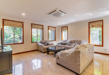 5 Bedroom Villa For Rent - Teuk Thla, Sen Sok, Phnom Penh thumbnail